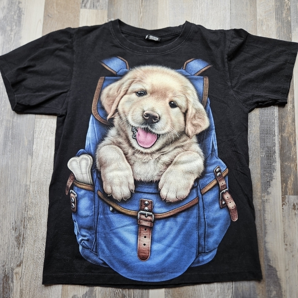 Thanabat Small Golden Retreiver in Backpack tshirt